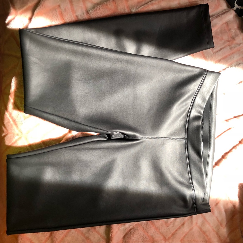 Express Size Small Leather Leggings